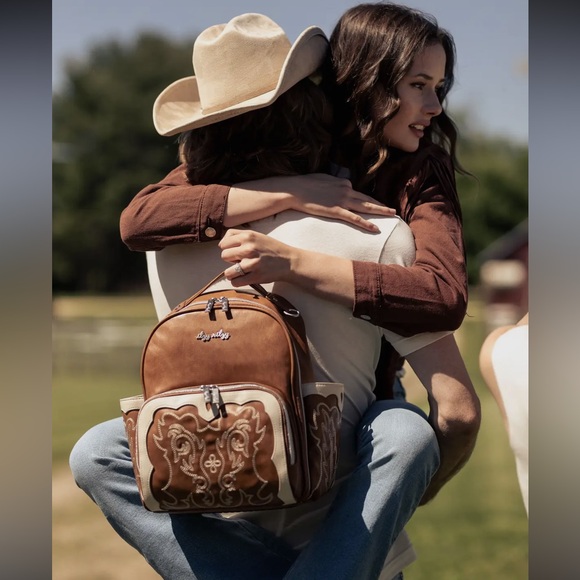 Itzy Ritzy Nash Mini Diaper Bag - Picture 8 of 11